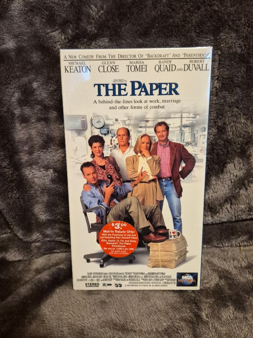 THE PAPER VHS Keaton, Close, Tomei, Quaid & Duvall All Star Cast Comedy